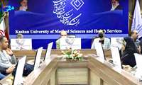 نشست صمیمانه ریاست و مسئولین دانشگاه علوم پزشکی کاشان با دبیران شورای صنفی و فعالین دانشجویی